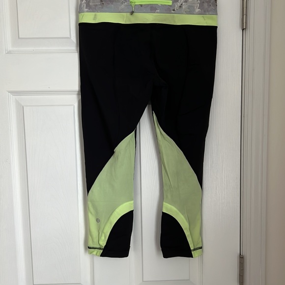 Lululemon cropped leggings - Picture 4 of 6